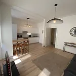 Cosy 48m Centre Et Gare A Pied Proche Musee D Art Moderne Wifi 4 Personnes ストラスブール