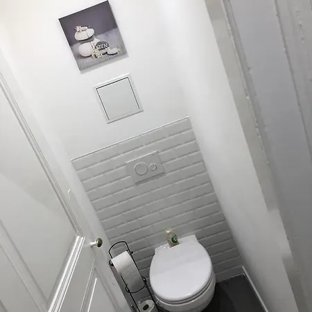 Cosy 48m Centre Et Gare A Pied Proche Musee D Art Moderne Wifi 4 Personnes שטרסבורג