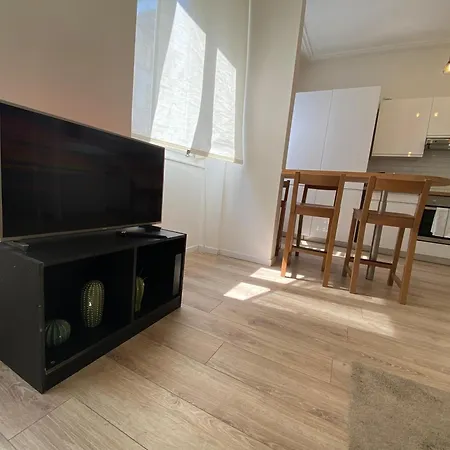 Cosy 48m Centre Et Gare A Pied Proche Musee D Art Moderne Wifi 4 Personnes דירה