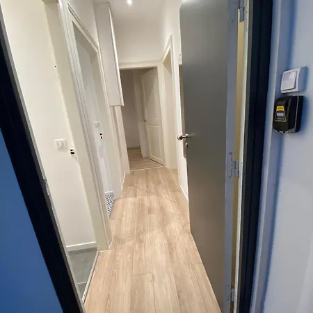 Cosy 48m Centre Et Gare A Pied Proche Musee D Art Moderne Wifi 4 Personnes * שטרסבורג